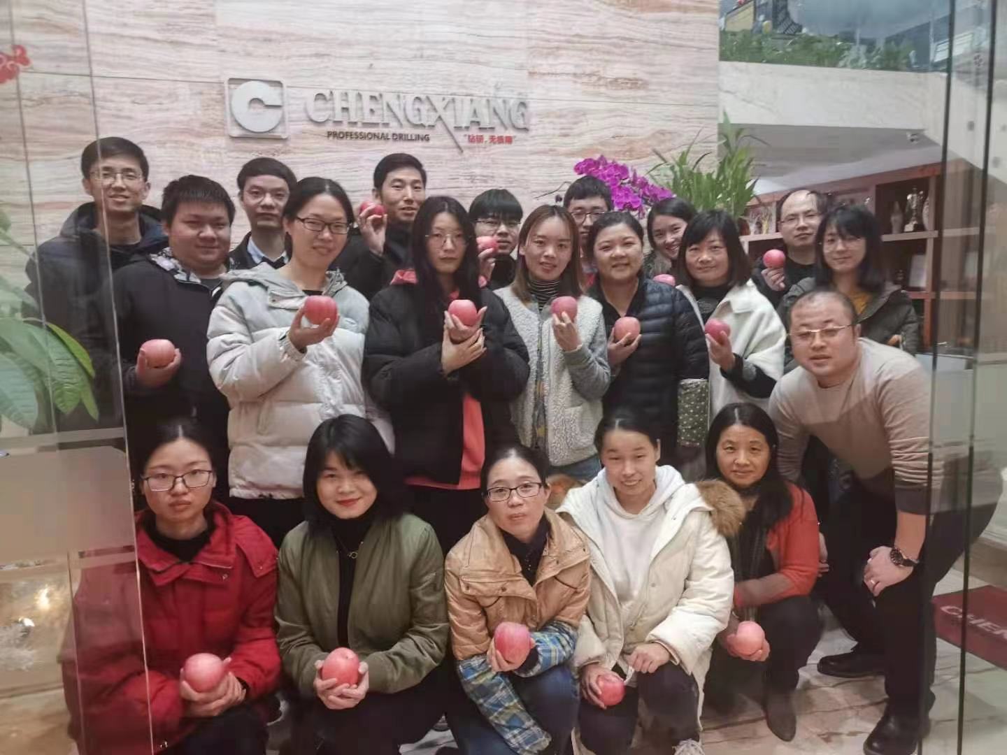 風勁帆滿圖新志，砥礪奮進正此時